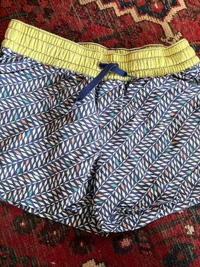 Patagonia Girls Shorts Size 14-16